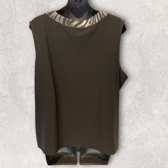 327 - NEW SOFT WORKS PETITES TOP - Picture 2 of 7